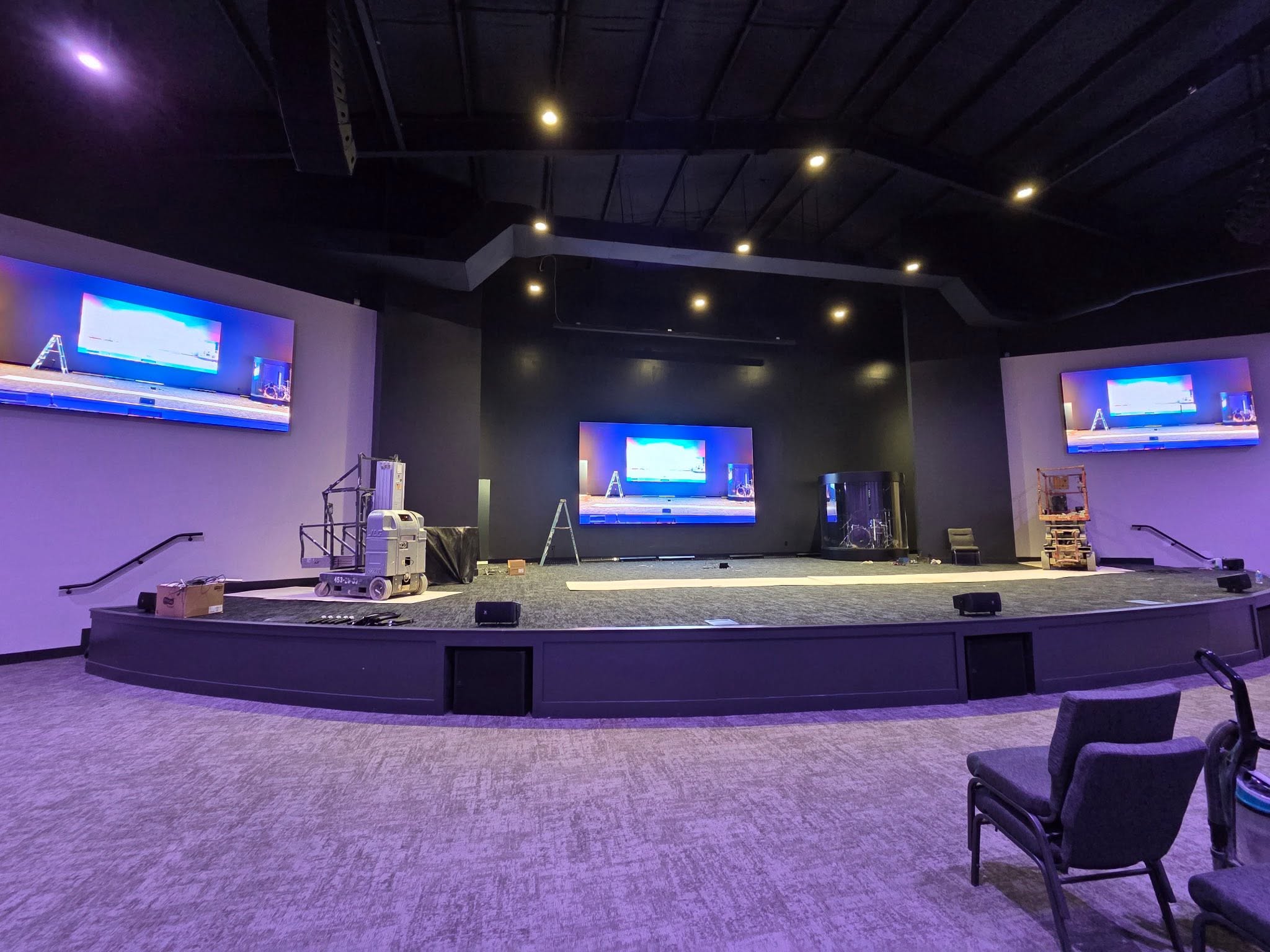Church LED display - 595640215 4120664358243607 91252999093157371 n
