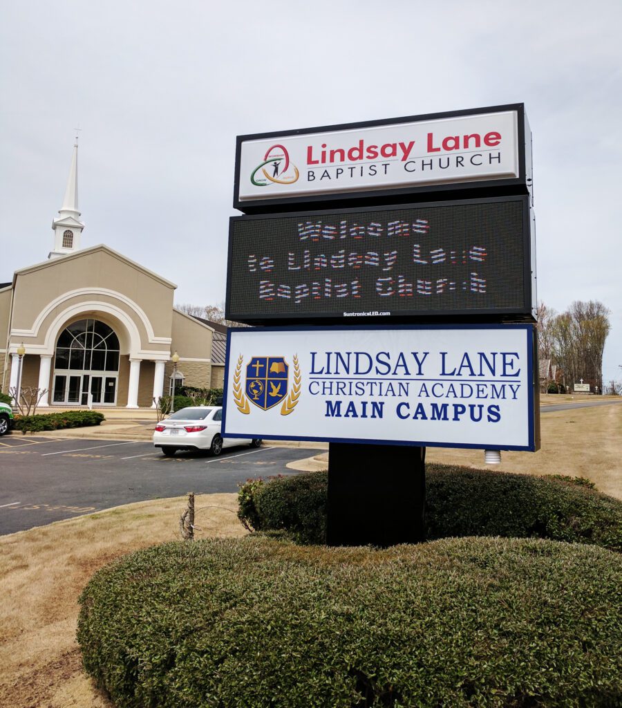 Church LED display - Lindsay Lane Athens 900x1024